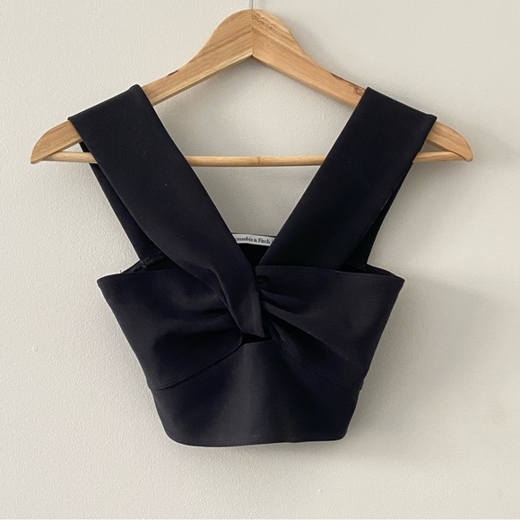 Abercrombie Black Crop Top - Picture 2 of 5